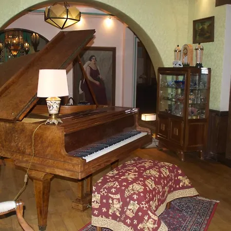 לינה וארוחת בוקר Le Macassar Corbie