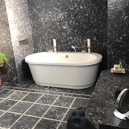 Le Macassar Bed & Breakfast Corbie