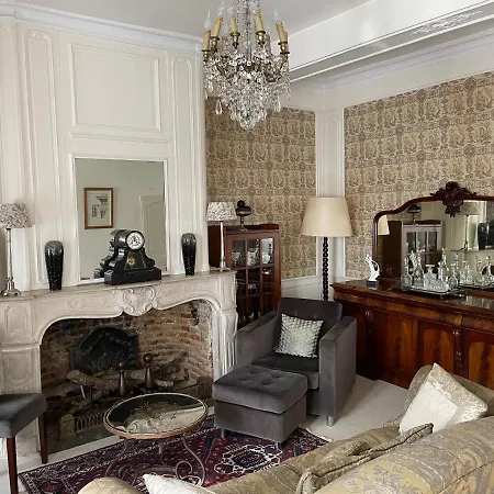 Le Macassar Bed & Breakfast Corbie